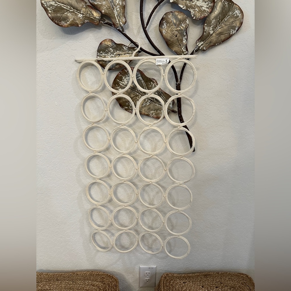 IKEA KOMPLEMENT Hanging Organizer – 28 Ring Scarf & Accessory Holder - Picture 2 of 3